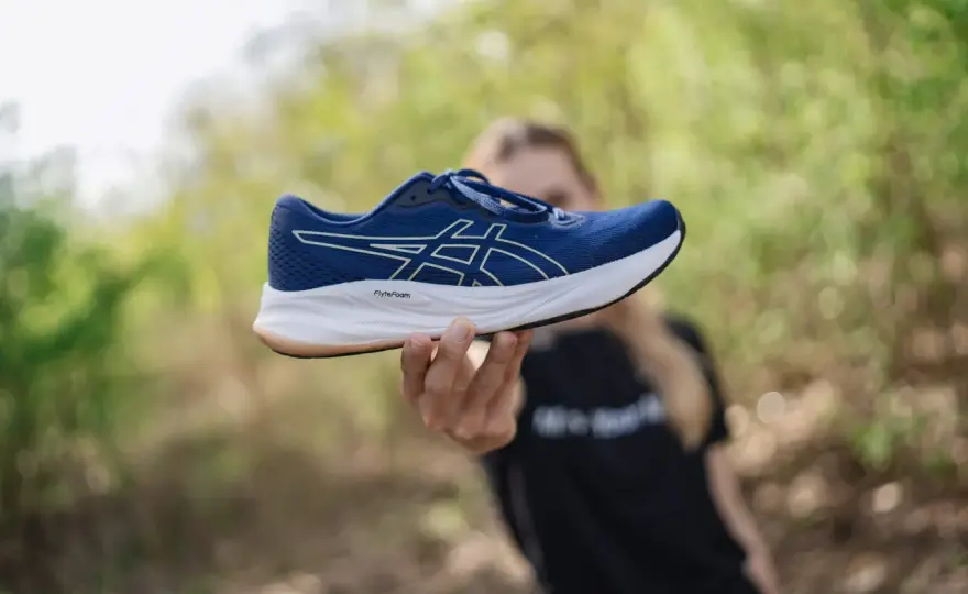 Rozmiar ASICS - Jak dobrać idealne buty do biegania i tenisa?